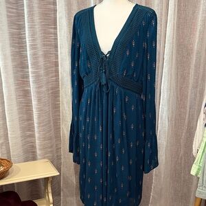 Torrid Teal Crochet Lace-Beautiful Dress Size 1